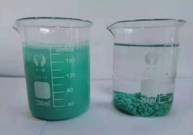 制藥廠化學(xué)專用污水處理絮凝劑效果展示